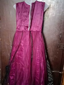 Elegant Ethnic Gown only chain damage