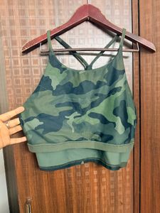 Old Navy Top/ Sports Bra 💚