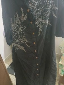 Elegant Black Kurta with White Embroidery