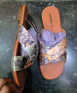 Brand new Youstao Floral Print Flats in size 6