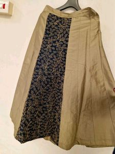 Elegant Navy Blue Embroidered Kurta And Skirt