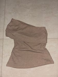Taupe One-Shoulder Top 🤎