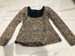 winter Leopard Print Long Sleeve Top