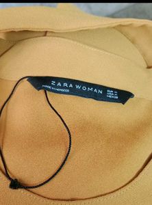 ZARA Woman Stylish Top