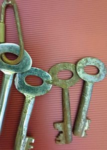 Vintage Keys - Set of Four