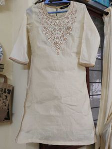 Elegant Embroidered Kurta