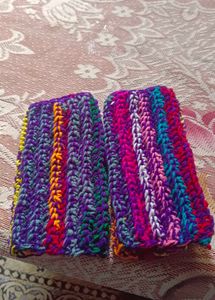 woolen gloves for women.