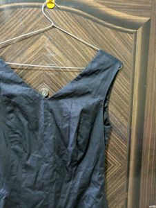 Elegant Navy Blue Sleeveless Dress