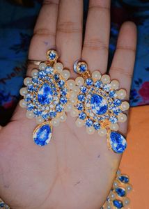Kundan Necklace Set with Earrings &amp; Maang Tikka