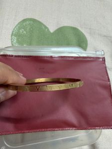 Elegant Roman Numeral rose gold Bangle