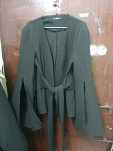 Chic Bell Sleeve Belted Jacket