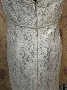 Elegant White Lace Bridal Gown
