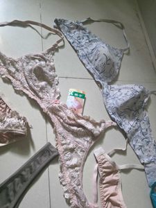 Lace &amp; Mesh Lingerie Set