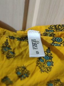 Cold Shoulder Kurta