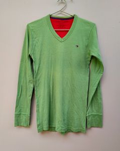 Green long sleeved T-shirt