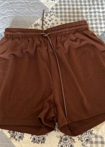 Comfortable Brown Casual Shorts Size S