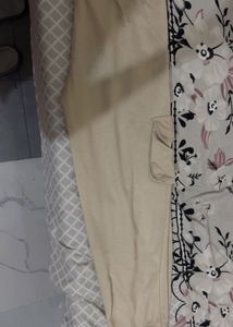 Beige Cargo Pants/lower