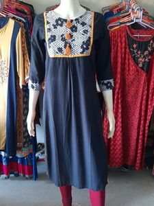 Brand Avaana , Black Kurta, Mrp: 1199