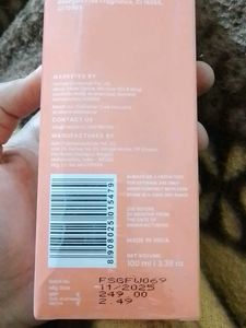 Foxtale Super Glow Face Wash