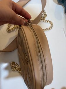 Quilted Crossbody Bag with Gold Chain and Belt