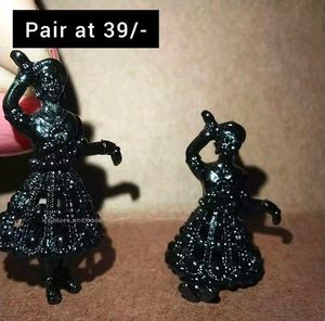 Dancing Earrings