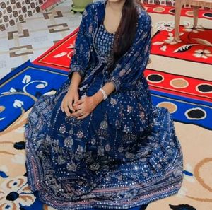 Elegant Navy Blue Kurta Set with Mirror Work