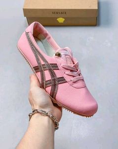 Onitsuka Girls