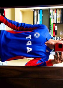 sports jersy with collar