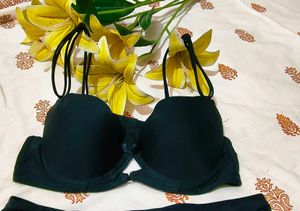 Very Sexy And Beautiful Bra With Penty