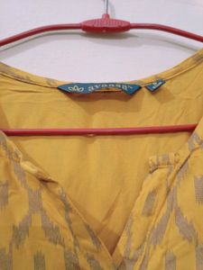 Avasa yellow Kurti