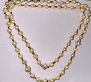 Elegant Pearl Mala Necklace