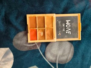 Swiss Beauty On The Move Eyeshadow Palette