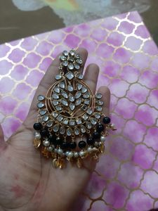 Twinkling Glittering Maangtika &amp; Earrings