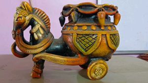 Vintage Horse Cart Showpiece