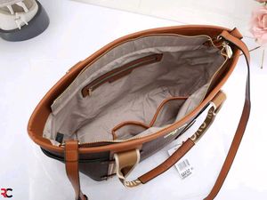 Michael Kors Signature Tote Bag