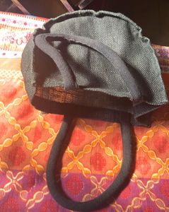 Chic Dark black Woven Handbag