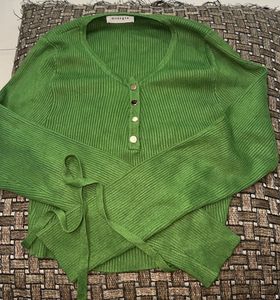 Trendy Green Ribbed Henley Top