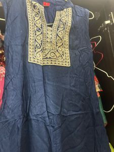 embroidery navy blue kurta small size