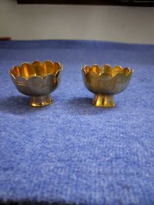 turmeric and kumkum cups