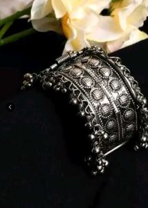 Oxidized Silver Kada Bracelet
