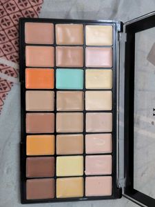 24 Color Concealer Palette