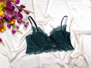 🇳🇿💫🎀Emerald Green Lace Bra