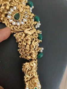 Exquisite Traditional Gold Necklace Set