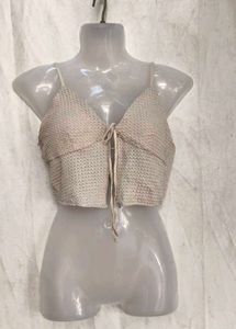 I. Stylish Tie-Front Textured Crop Top