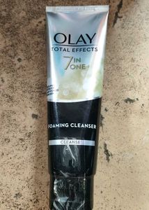 Olay Total Effects 7-in-1 Foaming Cleanser