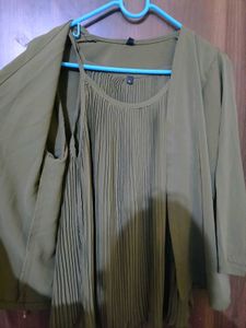 Stylish Olive Green Pleated Top with Shrug