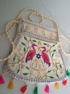 Embroidered Bird Tapestry Shoulder Bag