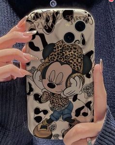 New iPhone 17 pro Minnie Mouse Phone Case