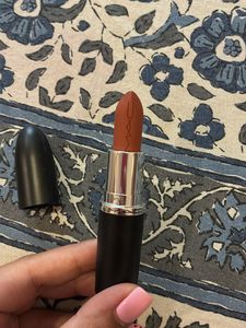 MAC Lipstick - taupe