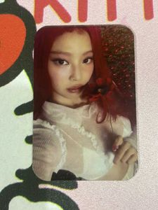jennie official photocard